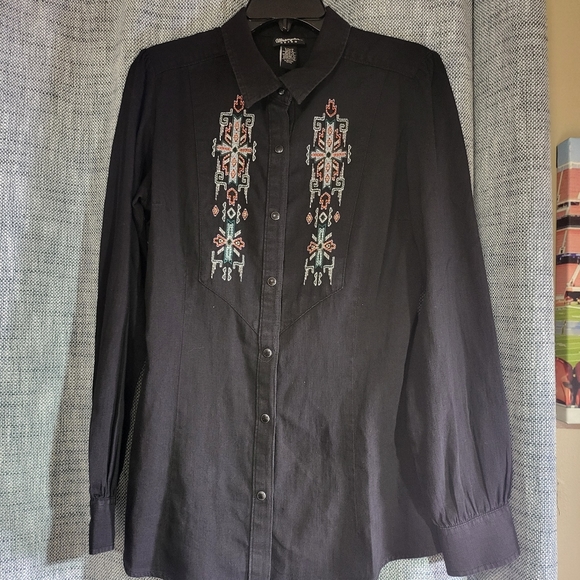 🔥NWT WRANGLER RETRO PUNCHY EMBROIDERED BLACK DENIM PEARLSNAP SHIRT - Picture 5 of 16